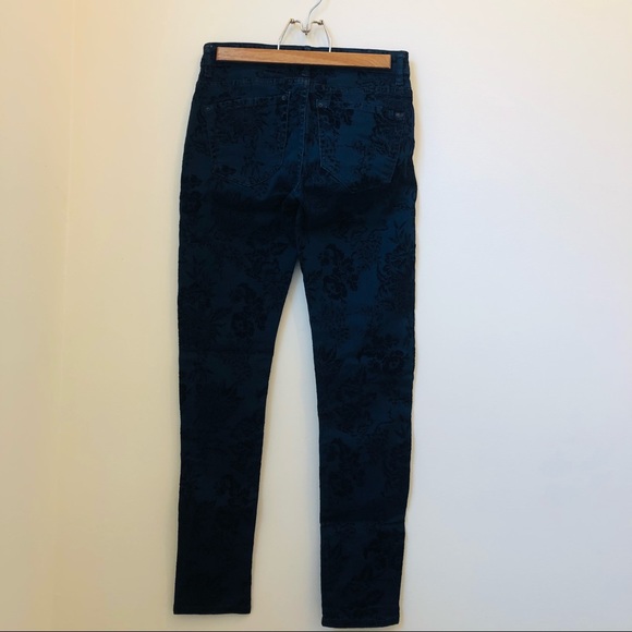 Zara mid-rise floral pattern dark wash skinny jeans, US 2 - Picture 3 of 5